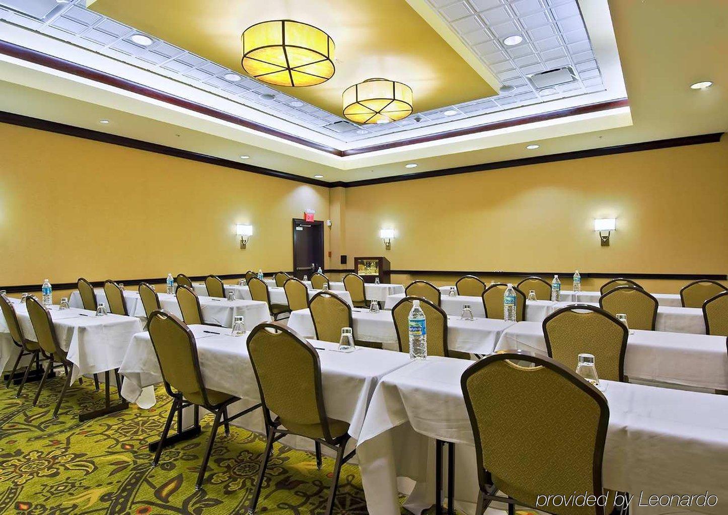 Embassy Suites By Hilton Tampa Brandon Heartland Facilități foto